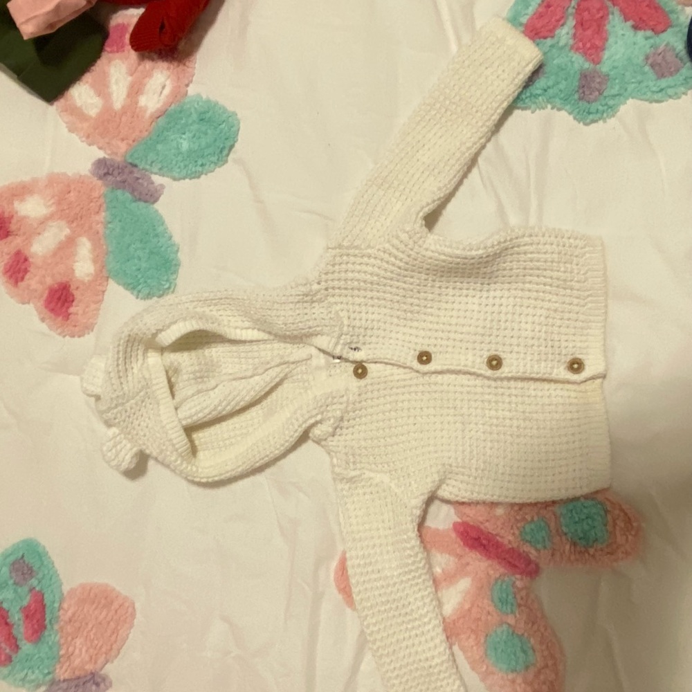 Carter's sweater